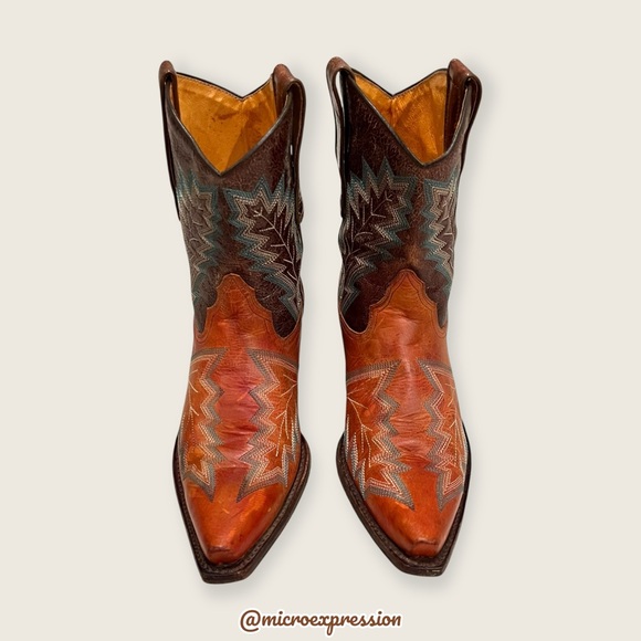 $525 RARE Frye Cognac Brown Real Leather Floral Embroidered Pull On Cowboy Boot - Picture 3 of 10